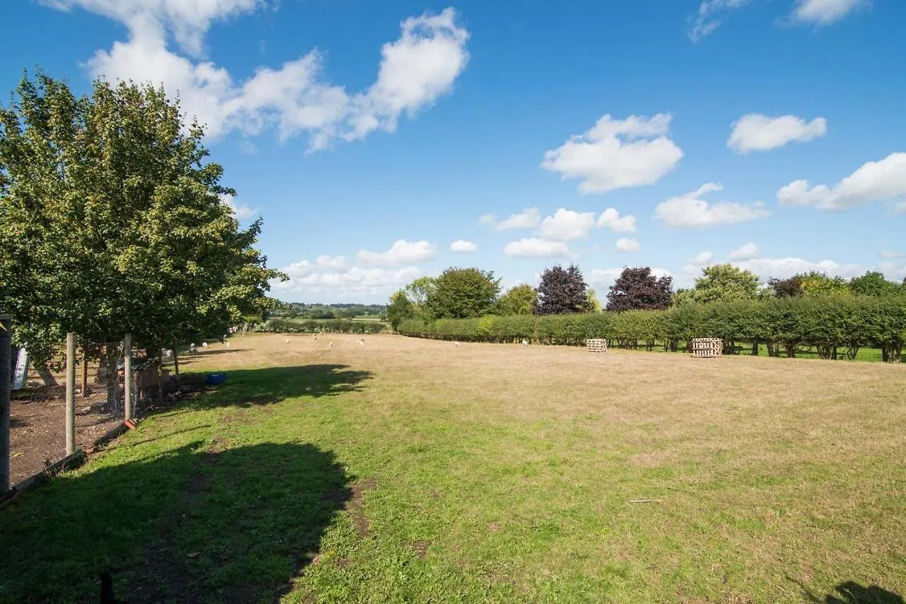 Picturesque Chester Abode With Free Wifi Villa Holiday home